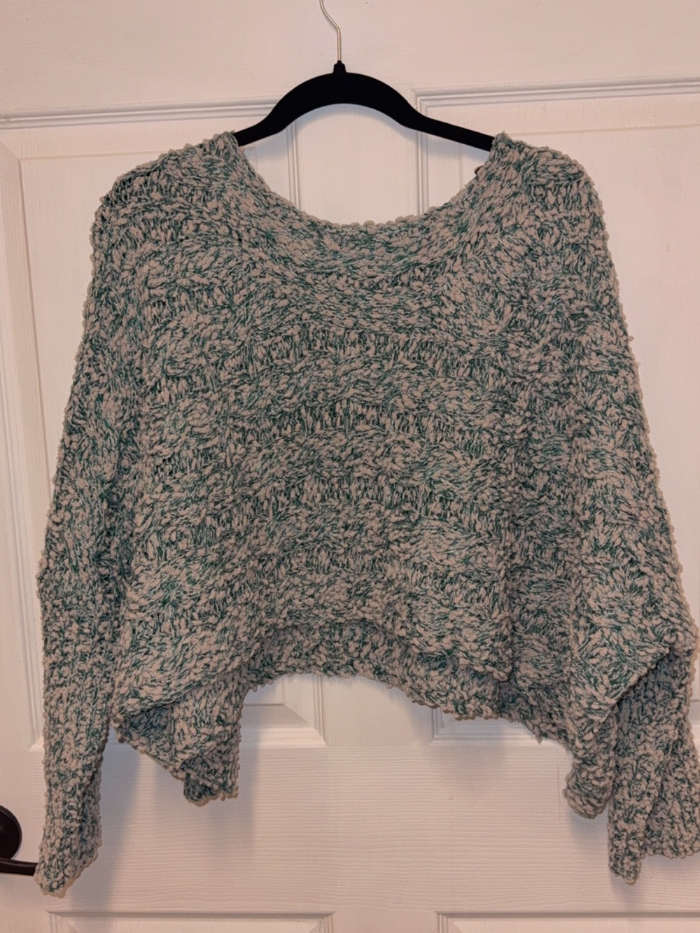 POL Sweater - Picture 2 of 3
